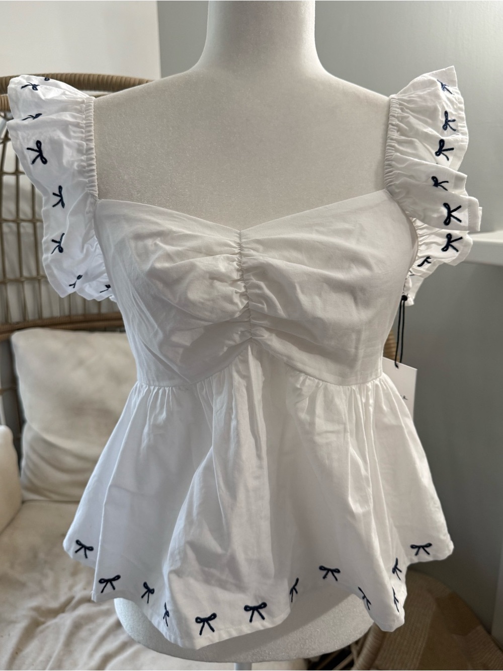 Japna White Bow Back Peplum Top Ruffle Straps‎ Embroidered Detail M NWT